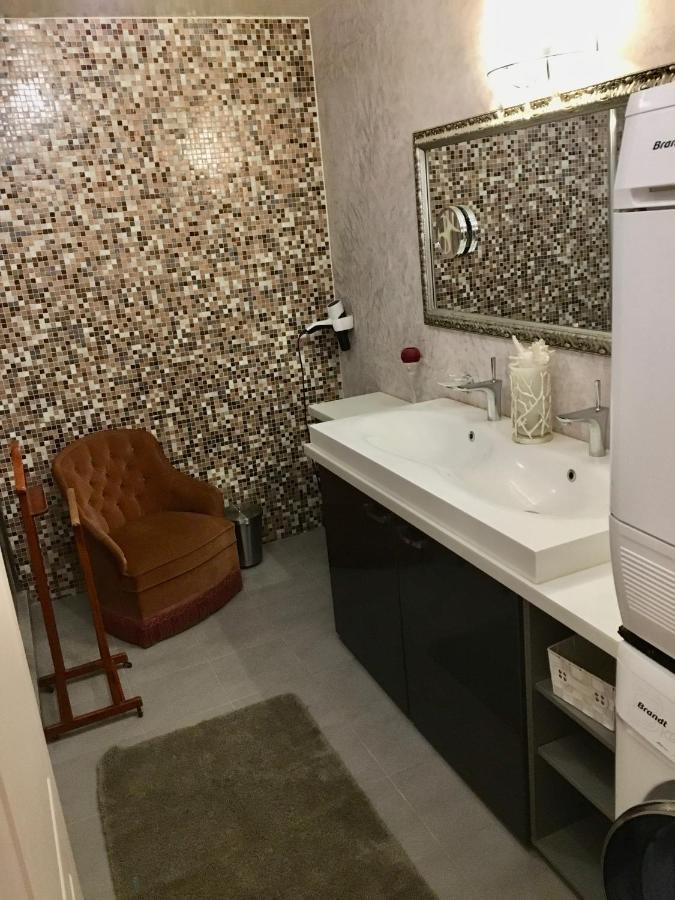 Les 3 Coeurs - Chambres Chez Charmants Habitants Font Ngoại thất bức ảnh